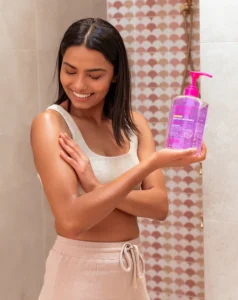 B.Tan – Glow your own way next level 437ml, Διαφανές Self tan gel έντονου μαυρίσματος