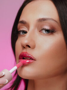 NORIE COSMETICS-ICE BERRY LIP OIL